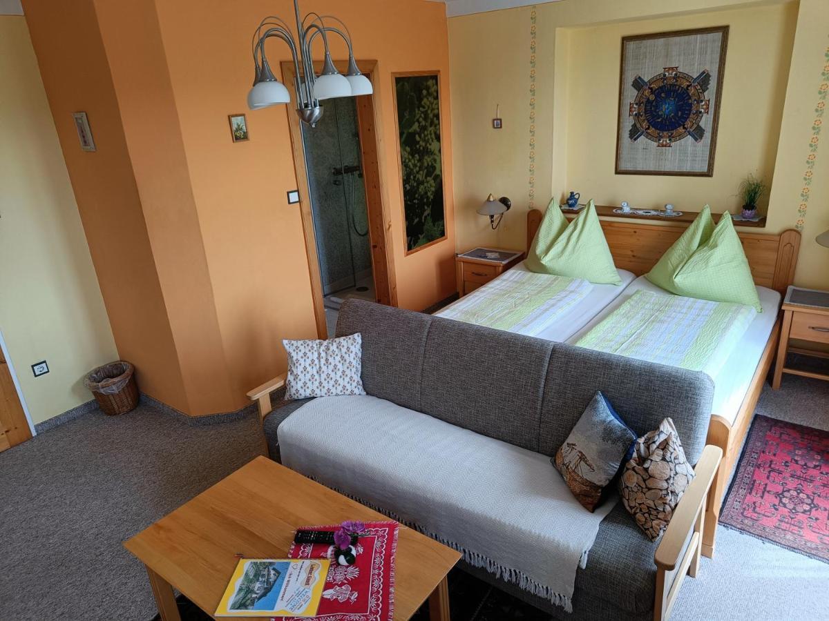 Haus Sundl - Privatzimmer Emmersdorf an der Donau Εξωτερικό φωτογραφία