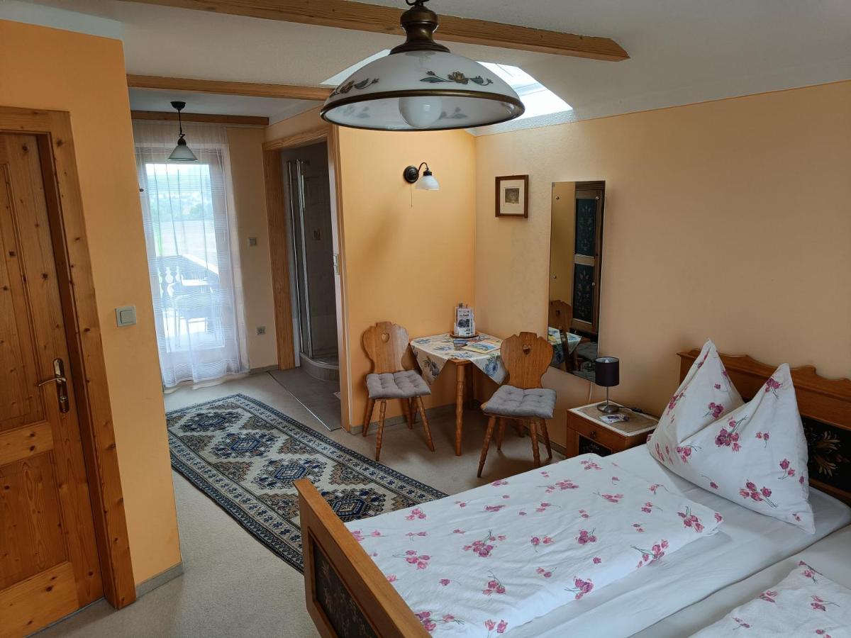 Haus Sundl - Privatzimmer Emmersdorf an der Donau Εξωτερικό φωτογραφία